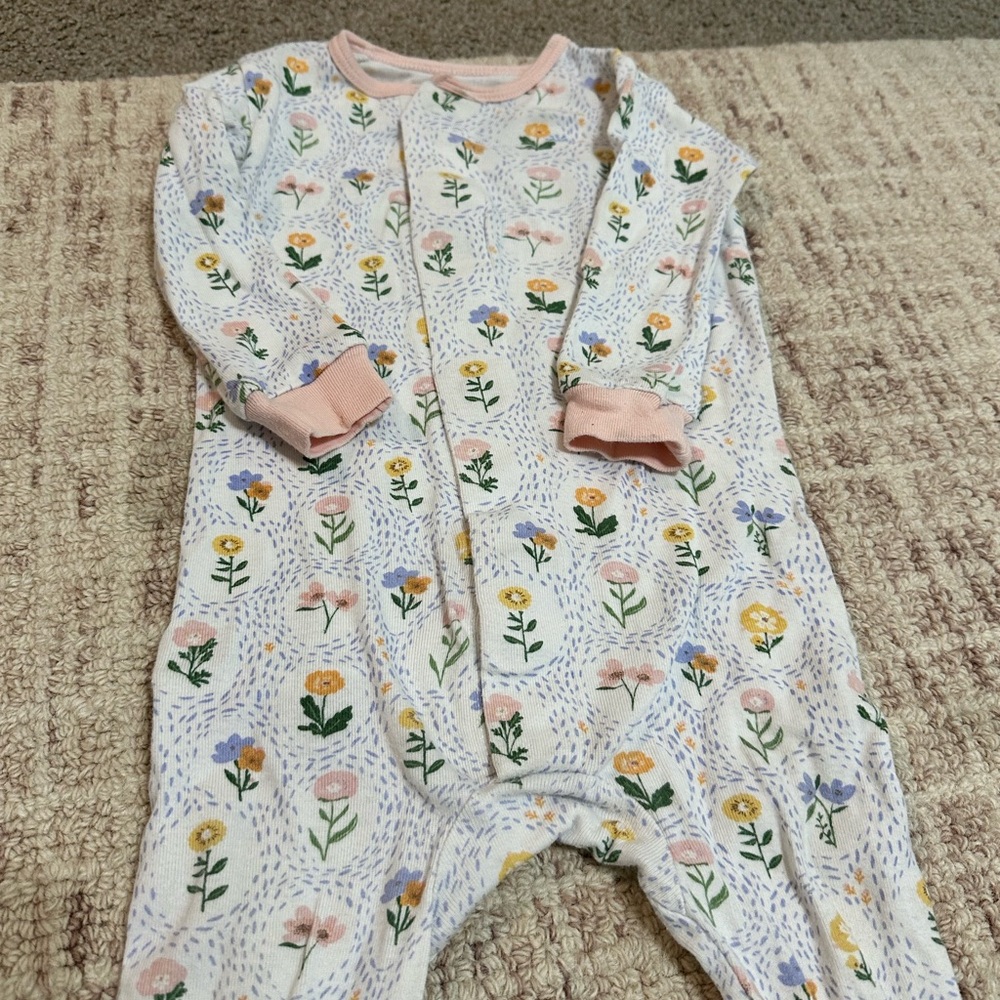 Magnetic Me 9-12 month organic cotton onsie